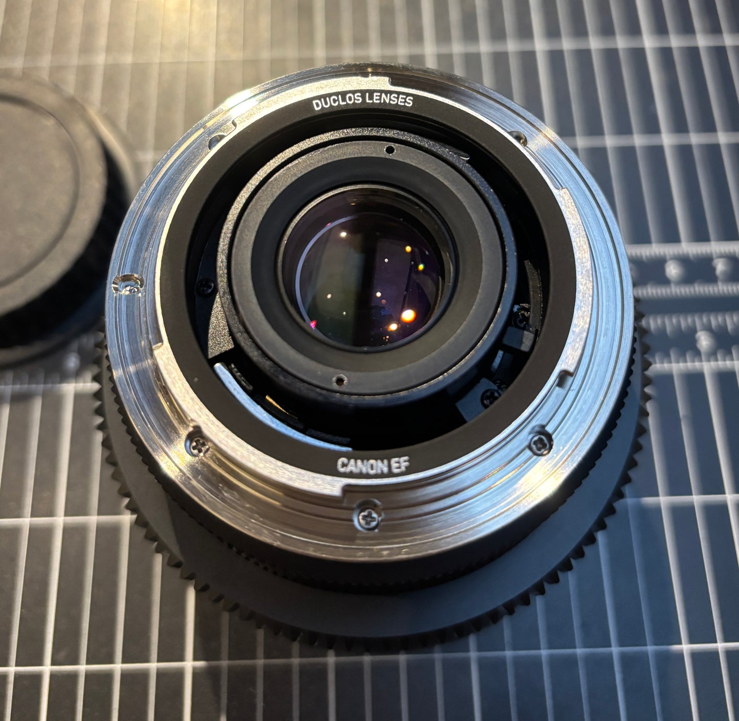 LEICA R 19mm F2.8 ELMARIT-R V2 Duclos Cine-Mod in Leitax Sony E-mount