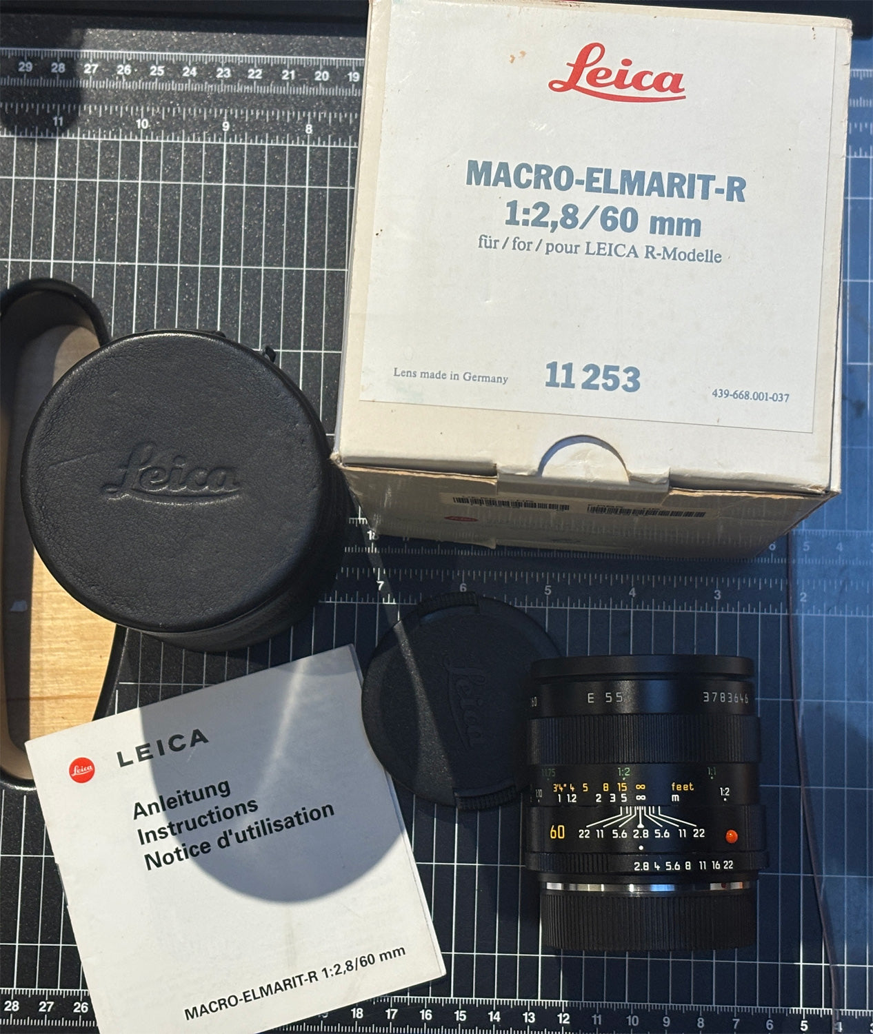 LEICA R 60mm F2.8 MACRO-ELMARIT-R V2 ROM 1990s Lens #3783646