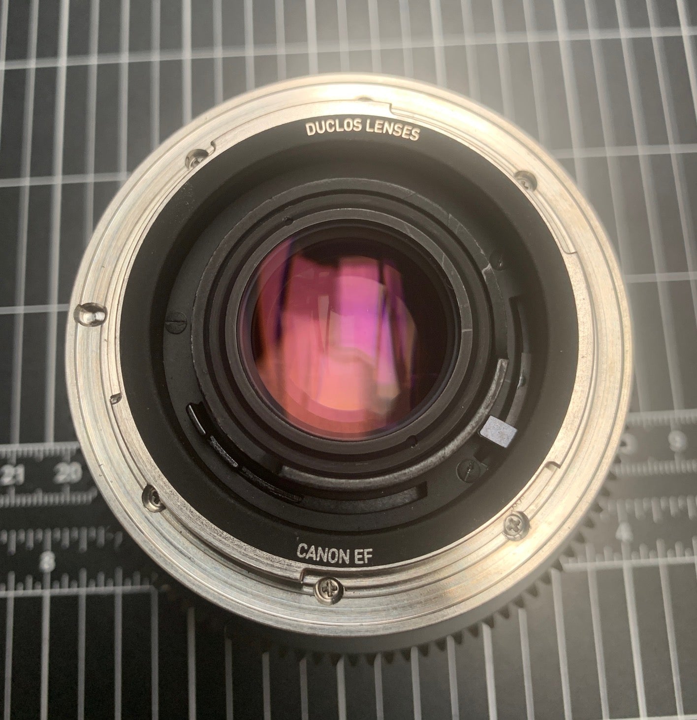 LEICA R 35mm F2 SUMMICRON-R CINE-LENS (Late '70s) in Canon EF