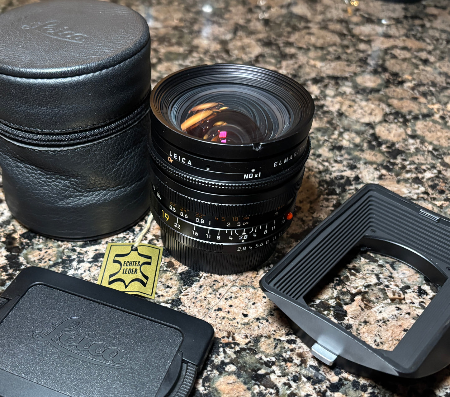 LEICA R 19mm F2.8 ELMARIT-R ROM V2 Lens in EXC+