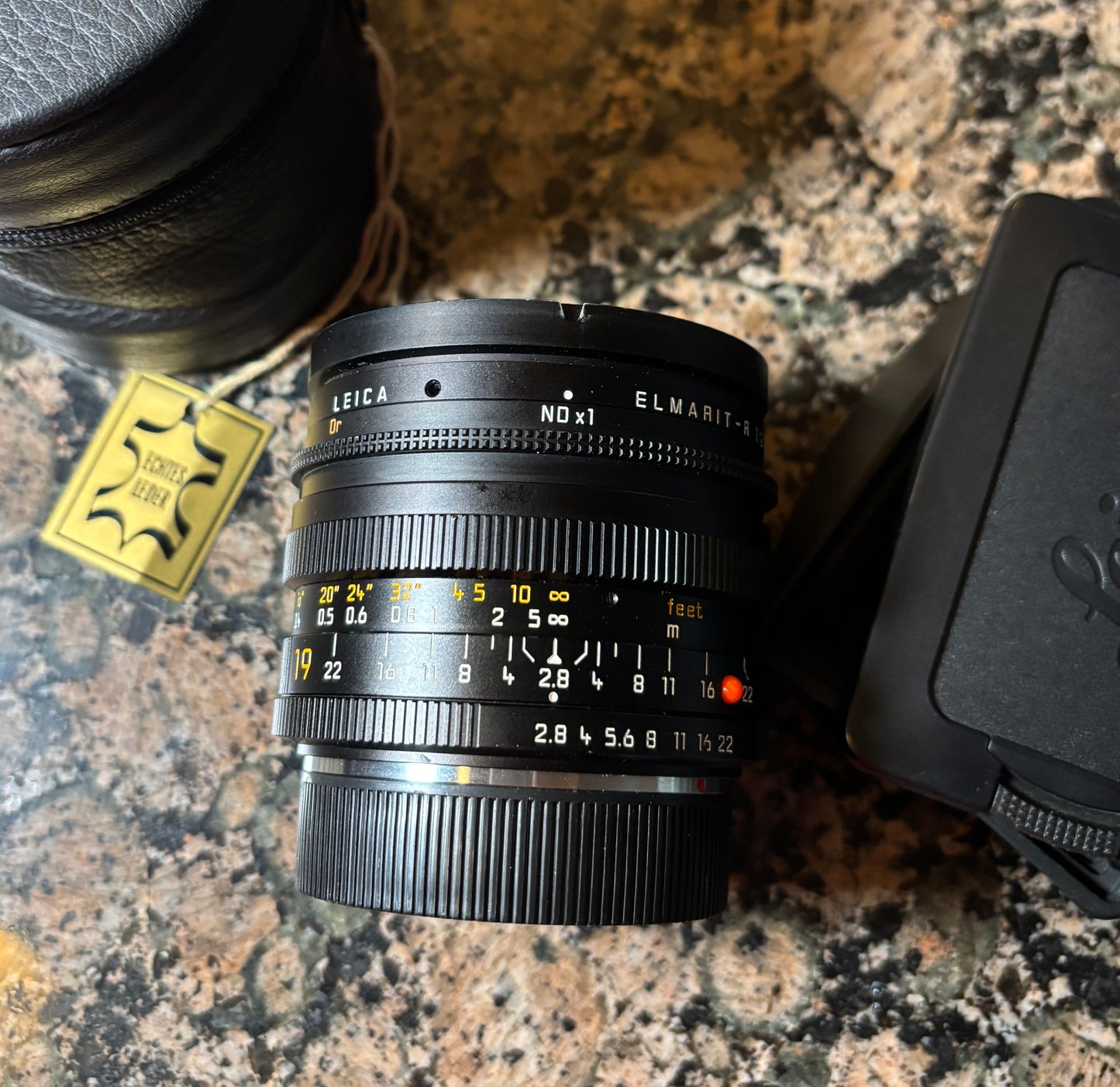 LEICA R 19mm F2.8 ELMARIT-R ROM V2 Lens in EXC+