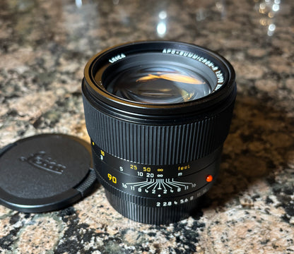 LEICA R 90mm F2 APO-SUMMICRON-R ROM Lens in EXC+